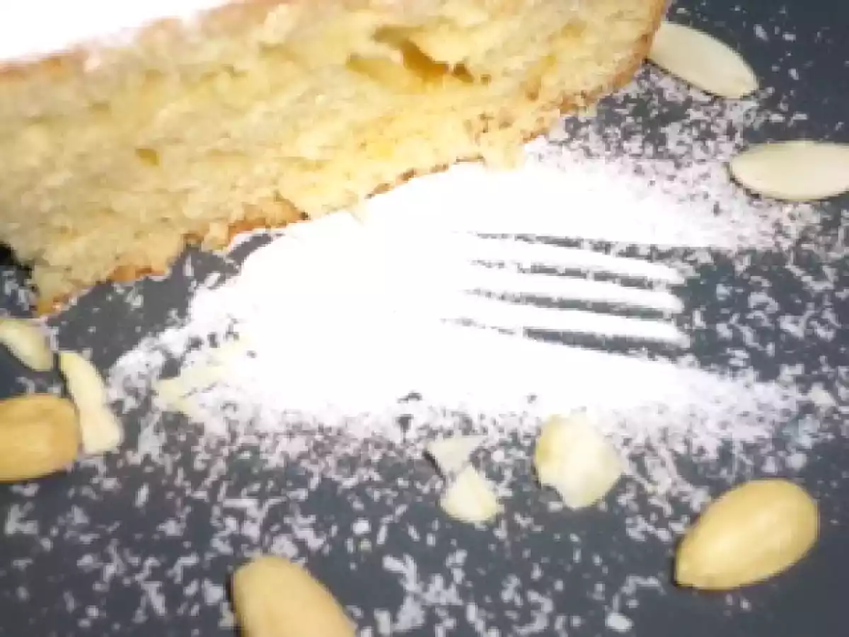 TORTA MORBIDA MANDORLE E COCCO - foto 2