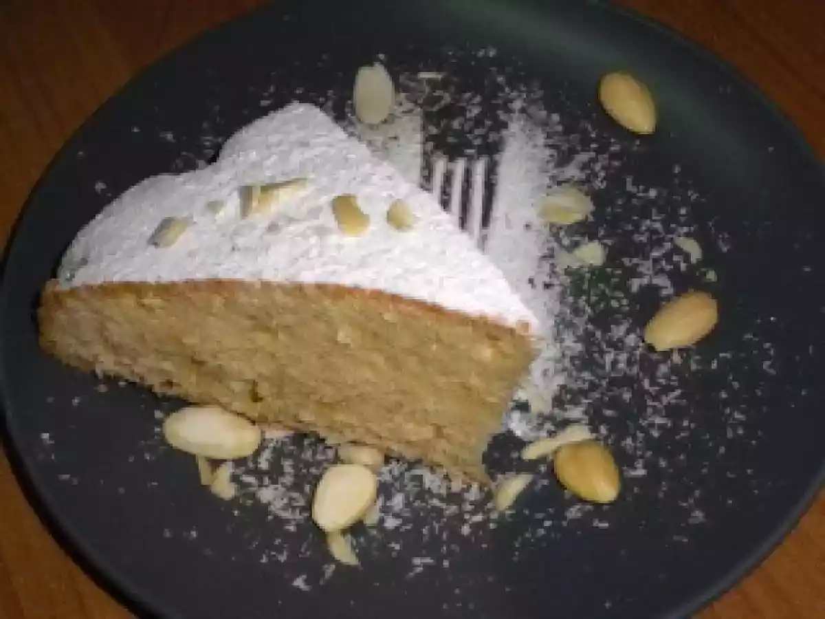 TORTA MORBIDA MANDORLE E COCCO - foto 4