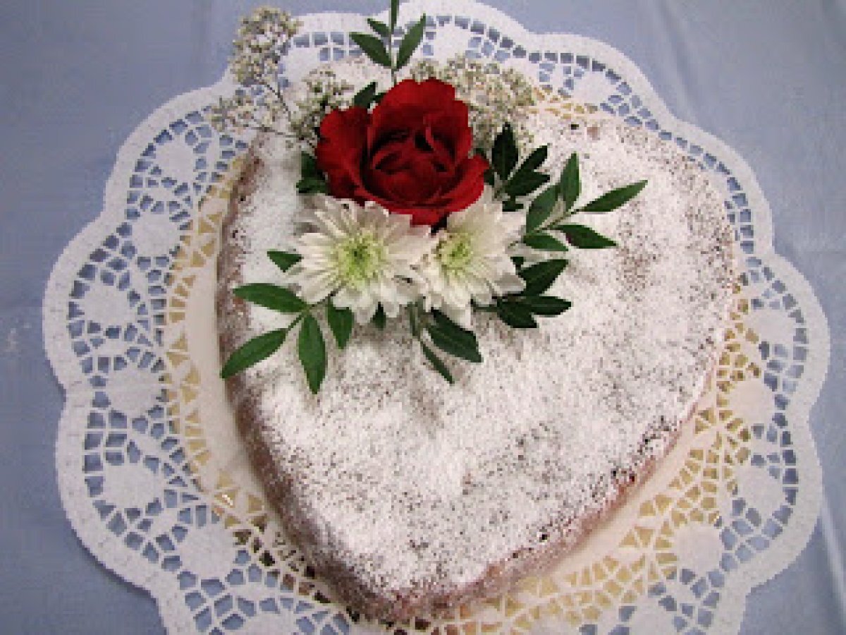 Torta morbida senza glutine con cioccolato e pere