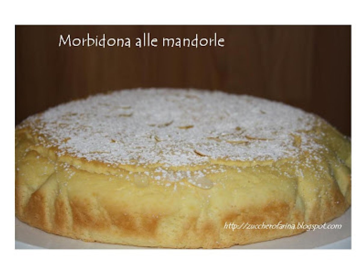 Torta morbidona alle mandorle