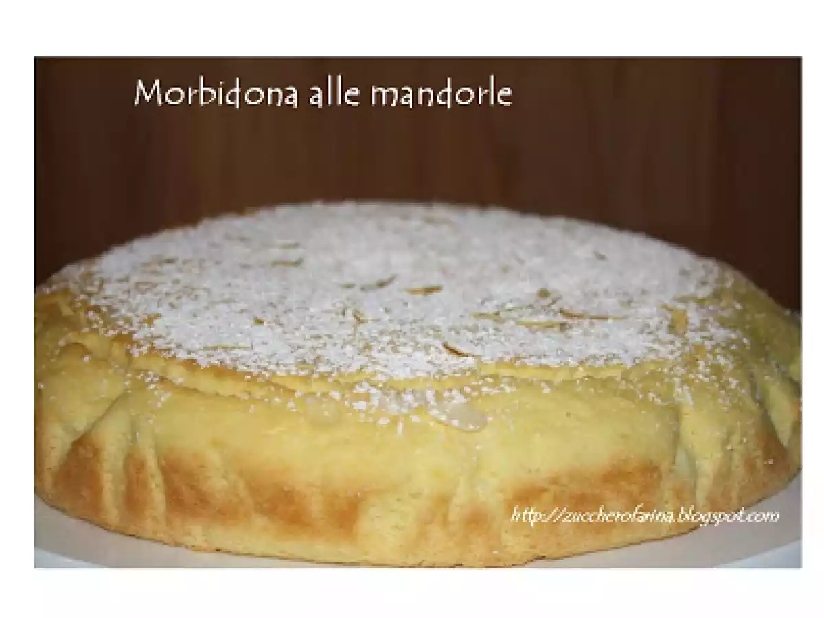 Torta morbidona alle mandorle