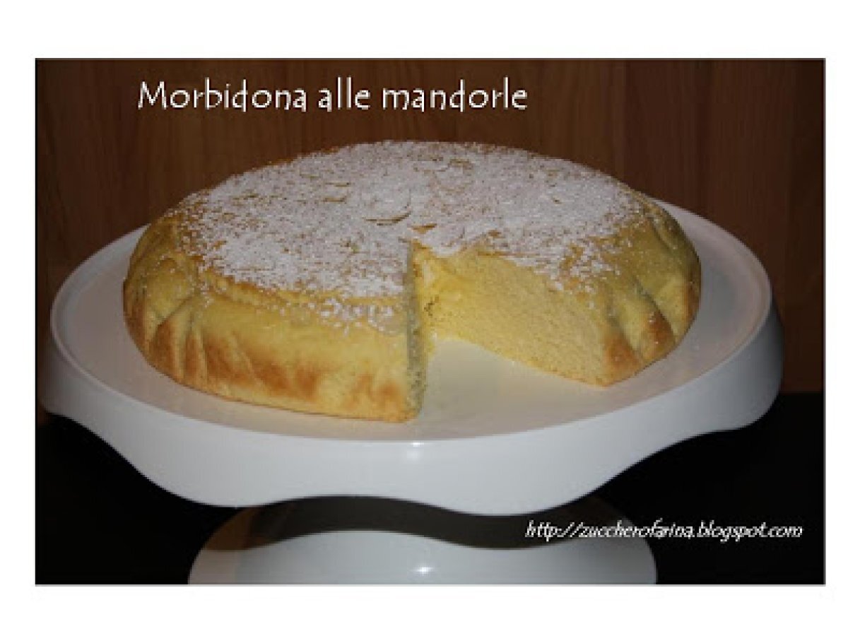 Torta morbidona alle mandorle - foto 2