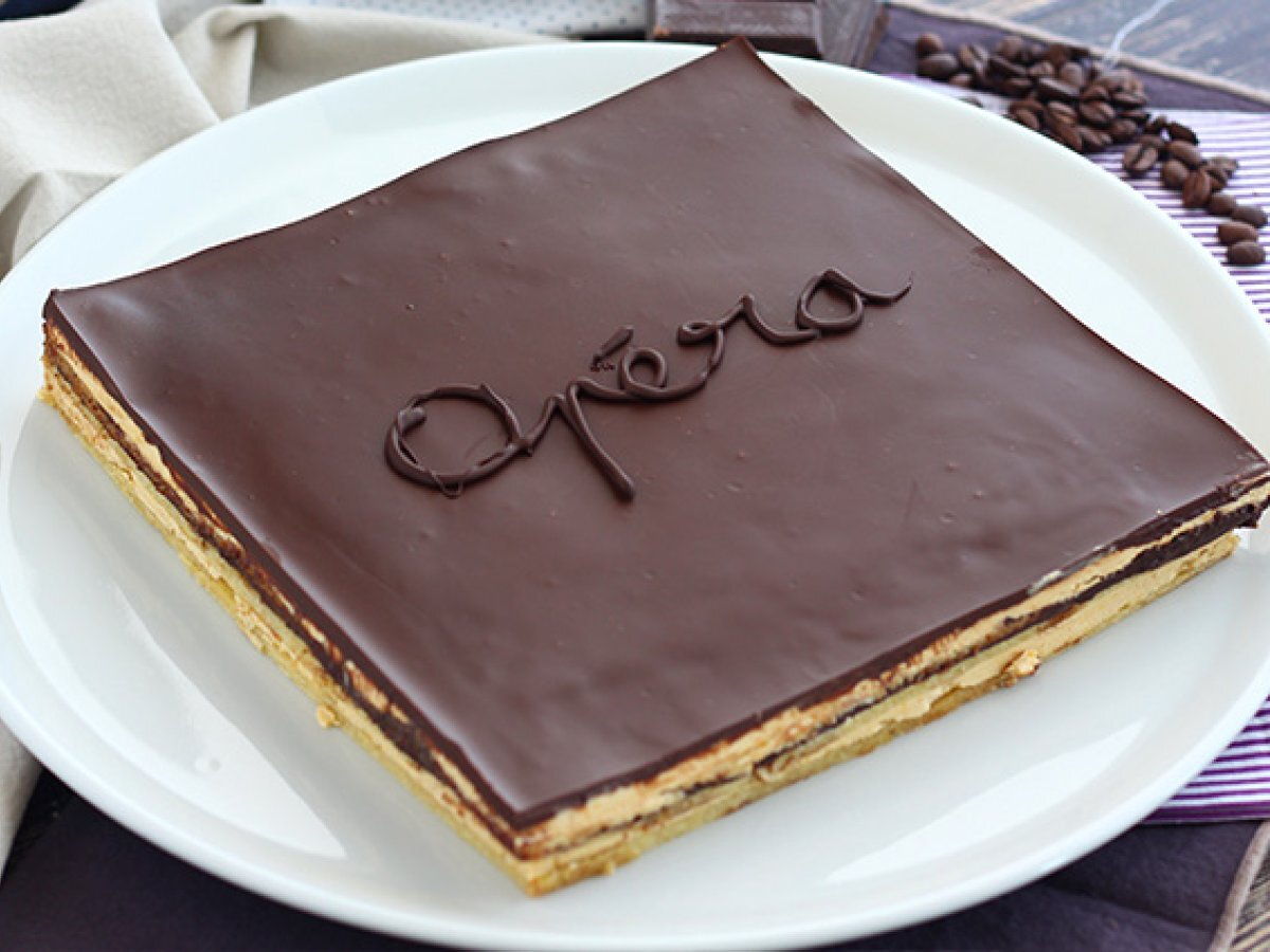 Torta Opéra, ricetta spiegata passo a passo