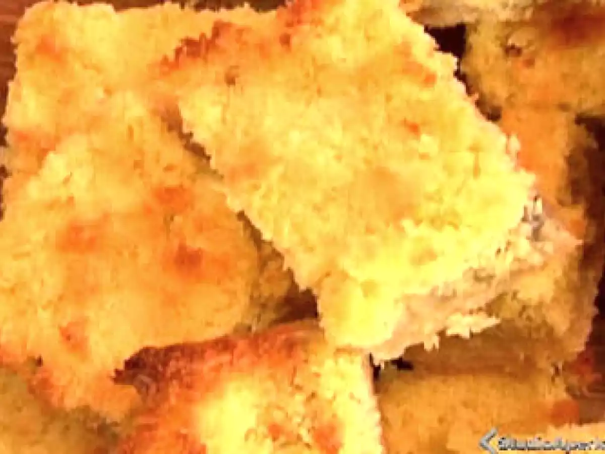 TORTA QUADROTTI DI COCCO E BANANA
