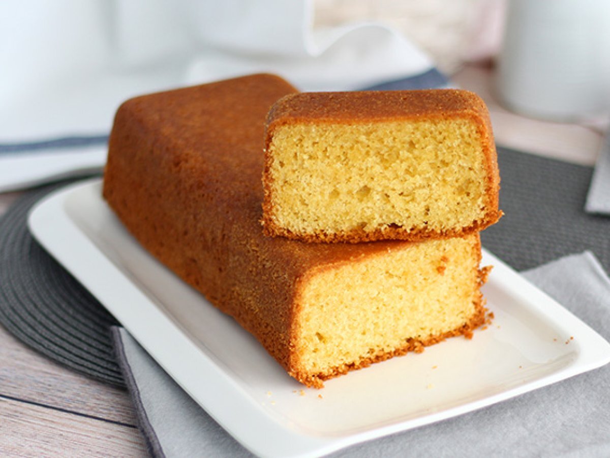 Torta quattro quarti - Ricetta semplice e veloce