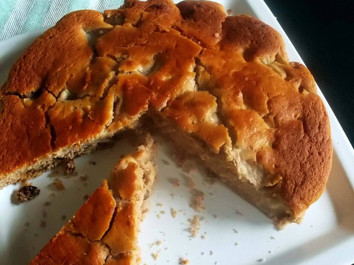 Torta rustica di castagne e pere