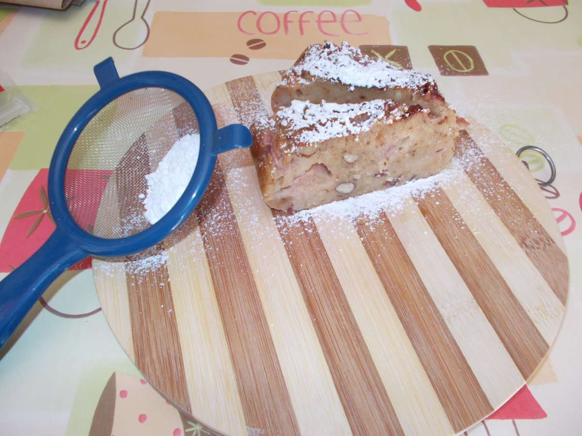 Torta Rustica di Pane e Pesche