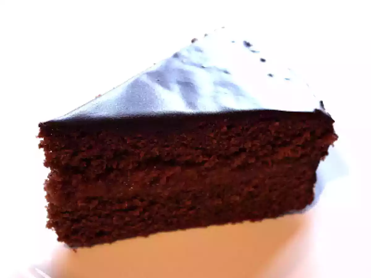 Torta Sacher, la ricetta per prepararla a casa - foto 2