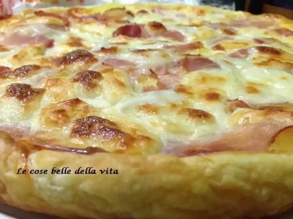 Torta salata al prosciutto cotto