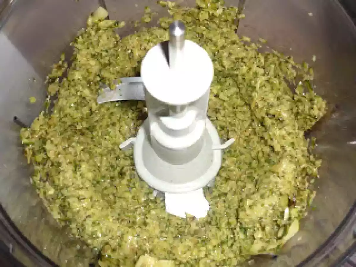 TORTA SALATA ALLA MOUSSE DI ZUCCHINE E CAPRINO - foto 3