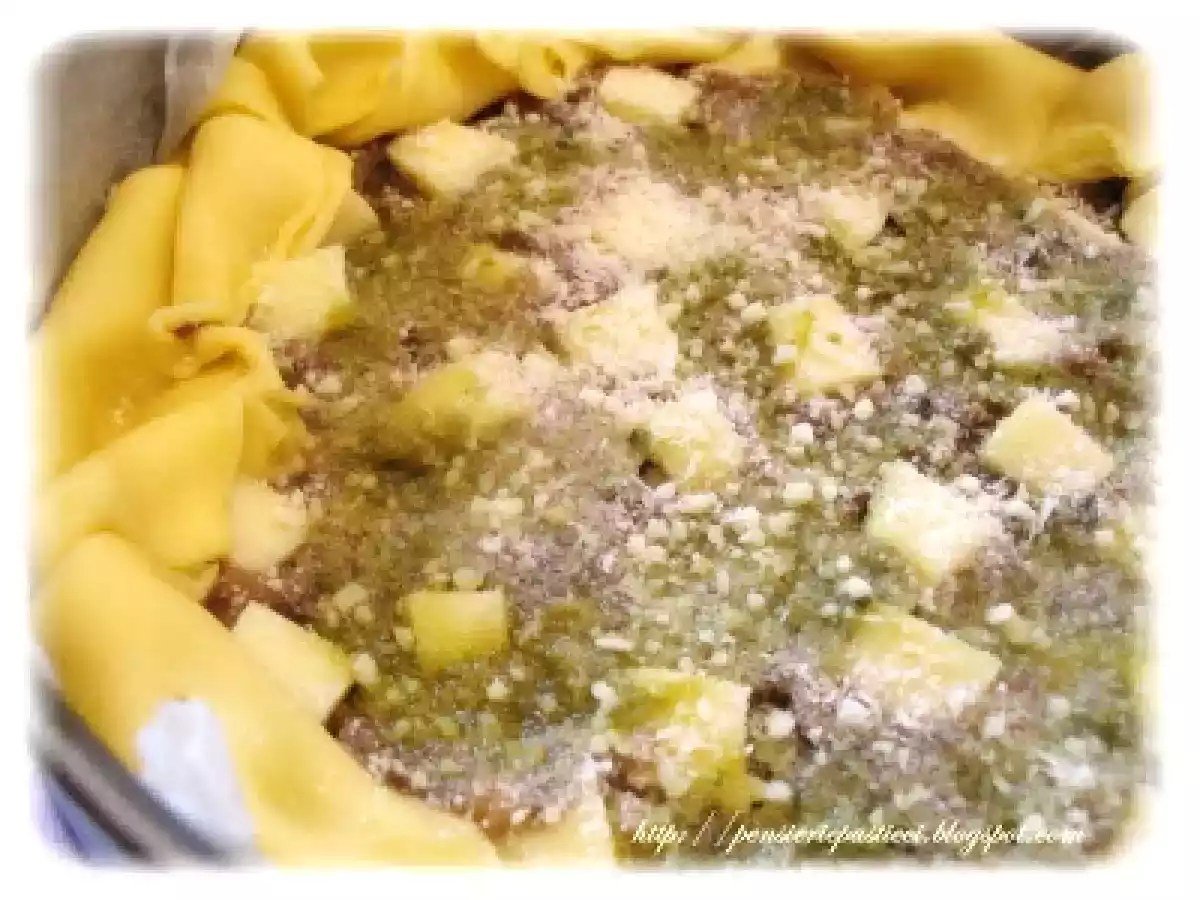 Torta salata alle melanzane e pesto - foto 3