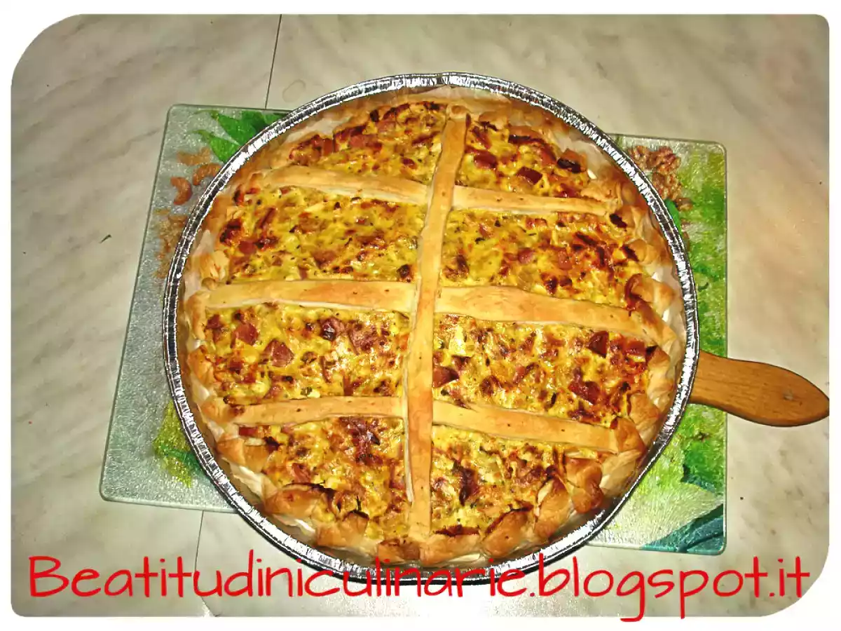 Torta salata di ricotta, porri e wurstel