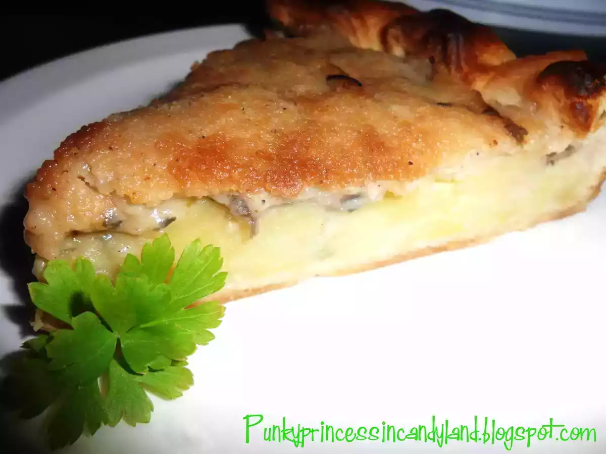 TORTA SALATA VEGAN PATATE, FUNGHI e BESCIAMELLA - foto 2