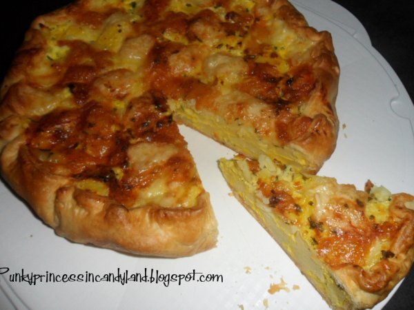 TORTA SALATA VEGETARIANA CON PATATE FILANTI