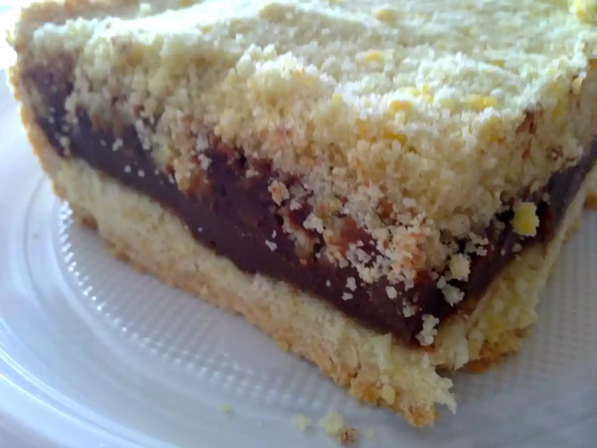 Torta sbriciolata al cioccolato