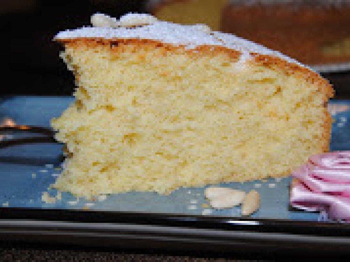 Torta soffice ai pinoli.. un dolce pieno di ricordi - foto 2