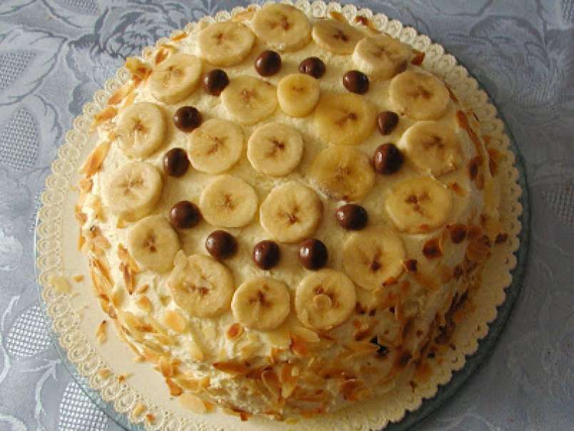 Torta soffice con crema e banane, foto 2
