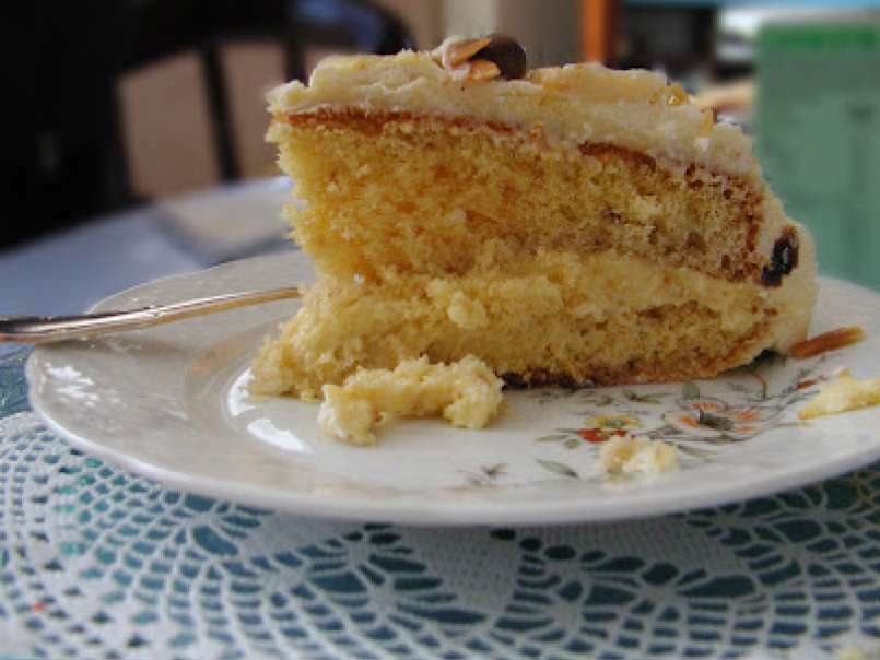 Torta soffice con crema e banane, foto 4