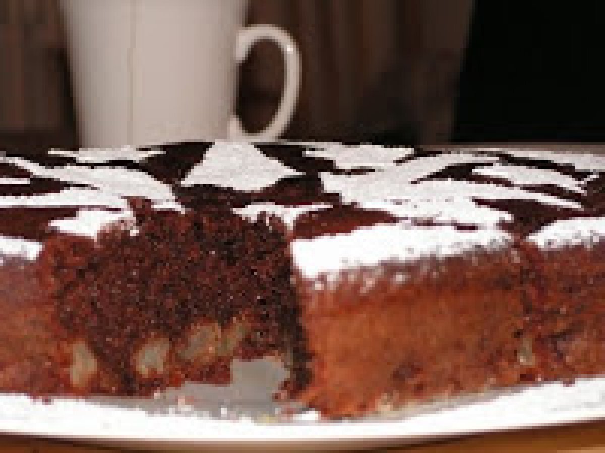 TORTA SOFFICE DI PERE E CIOCCOLATO