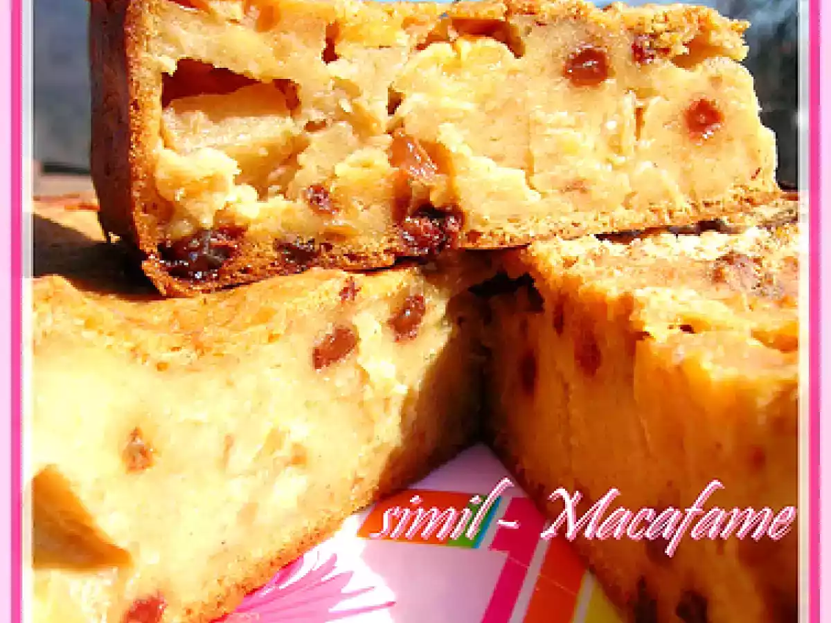 TORTA UMIDA DI PANE CON MELE E UVETTE, simil Macafame