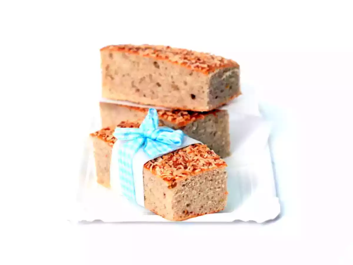 Torta vegana alla banana e cocco