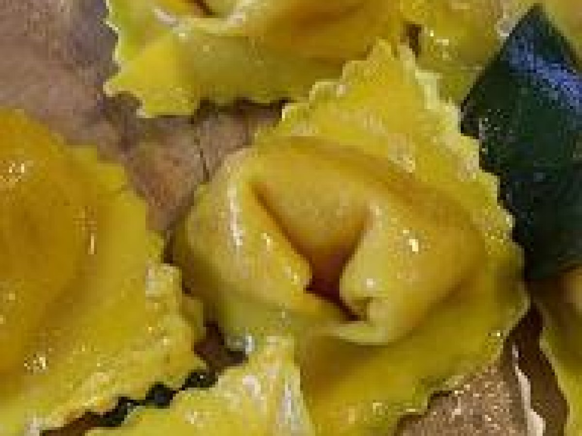Tortelli ripieni di zucca e amaretti