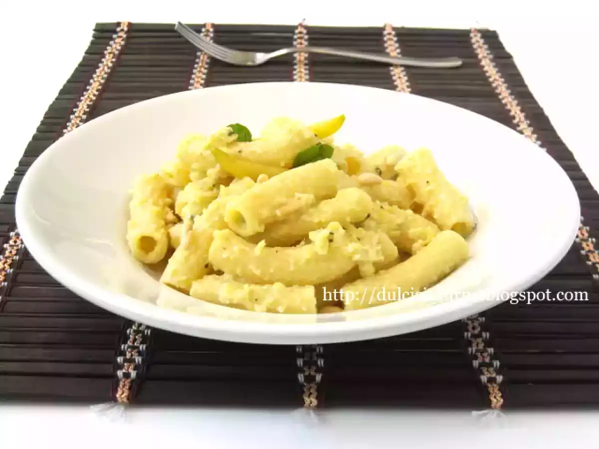 Tortiglioni al Pesto Giallo...di Fagiolini!
