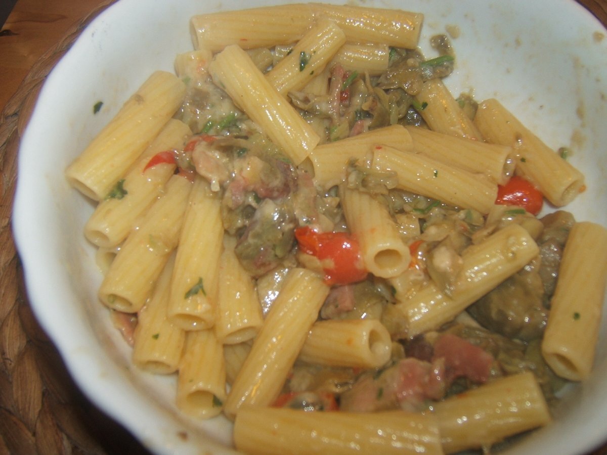 Tortiglioni carciofi e speck - foto 3