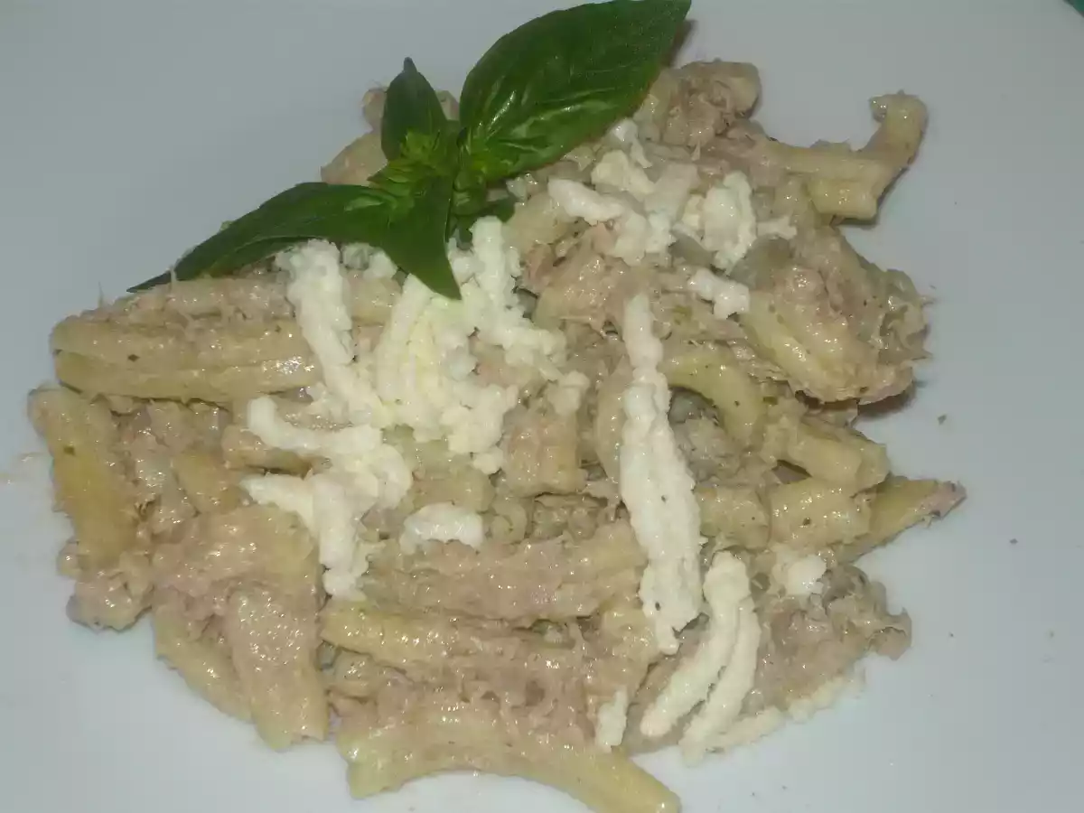 Tortilli con pesto, panna e tonno!