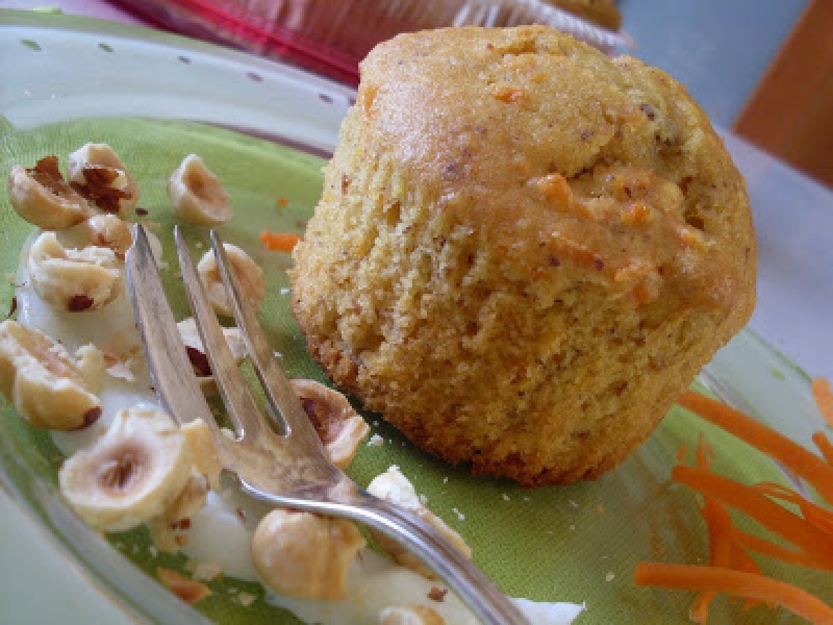 Tortine di Carote con Farro e Nocciole