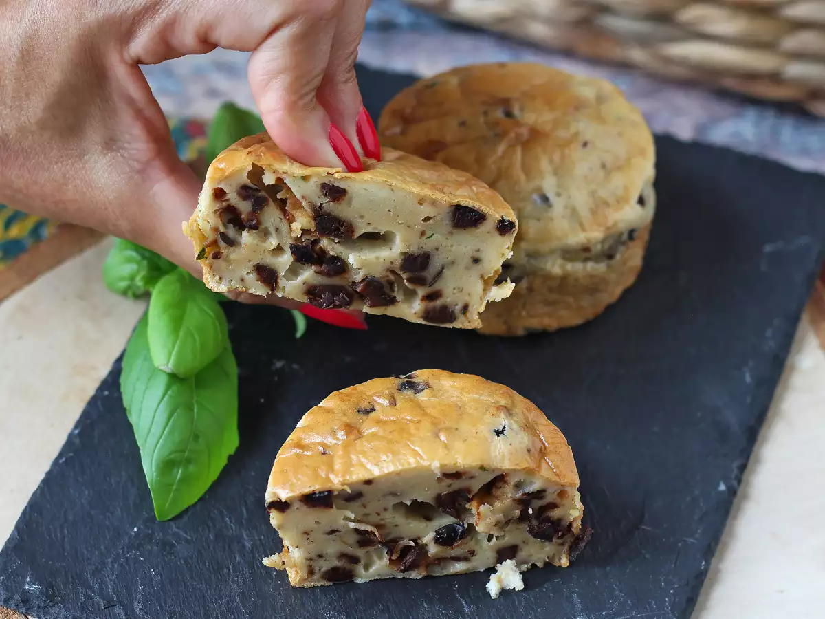 Tortini salati con olive e Philadelphia in friggitrice ad aria - foto 7