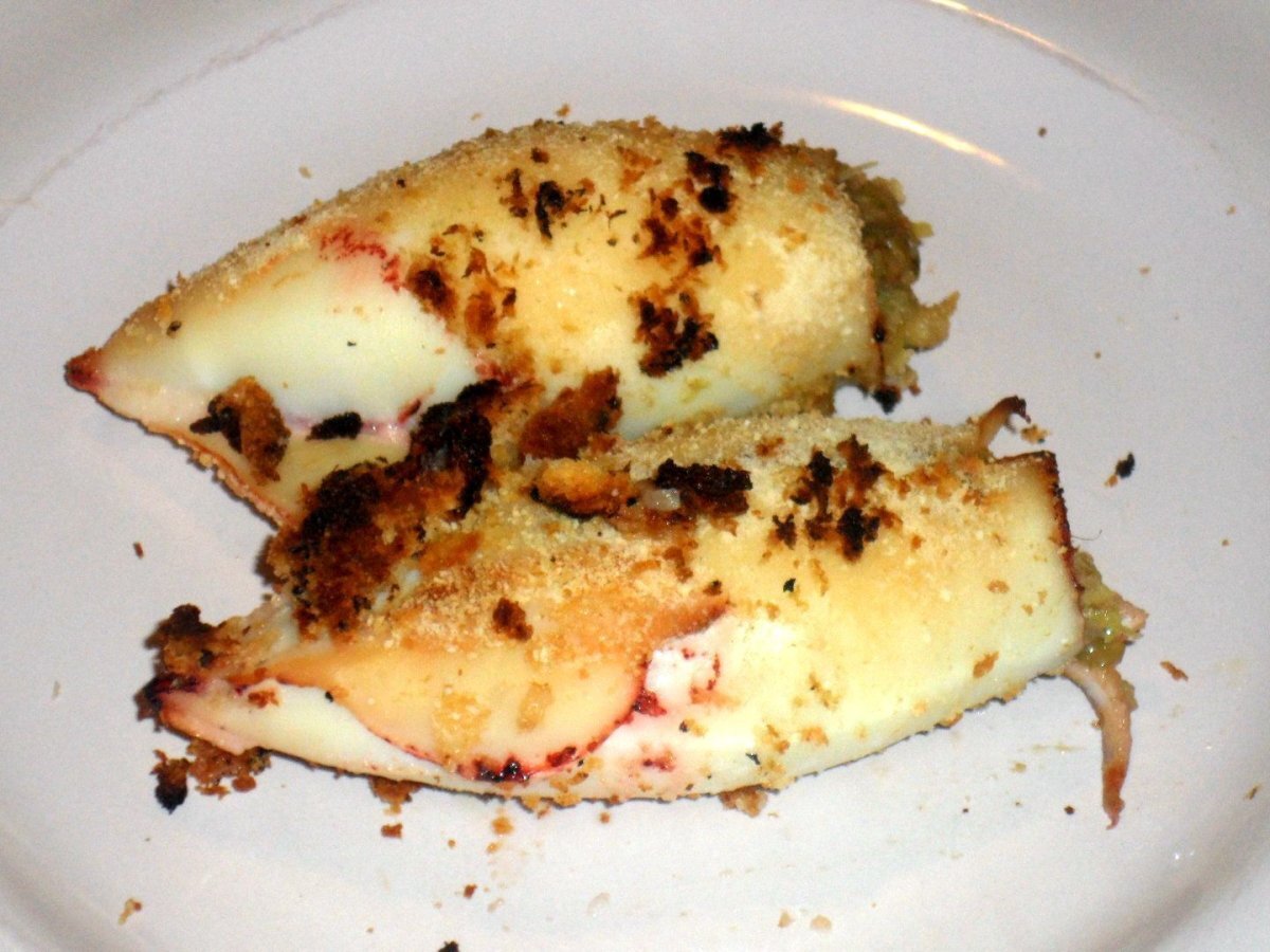 Totani ripieni ai carciofi