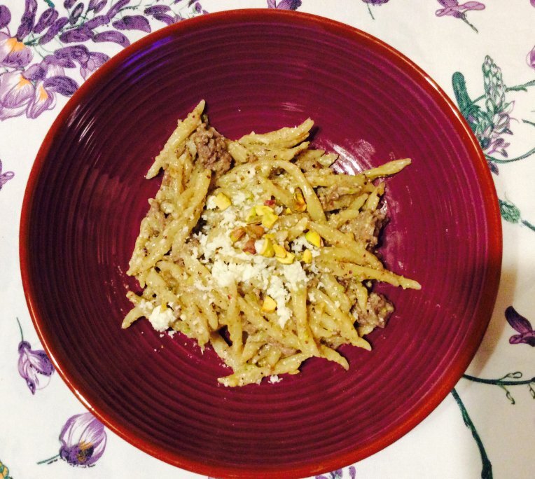 Trofie al pesto di pistacchio e ragù bianco Ricetta Petitchef