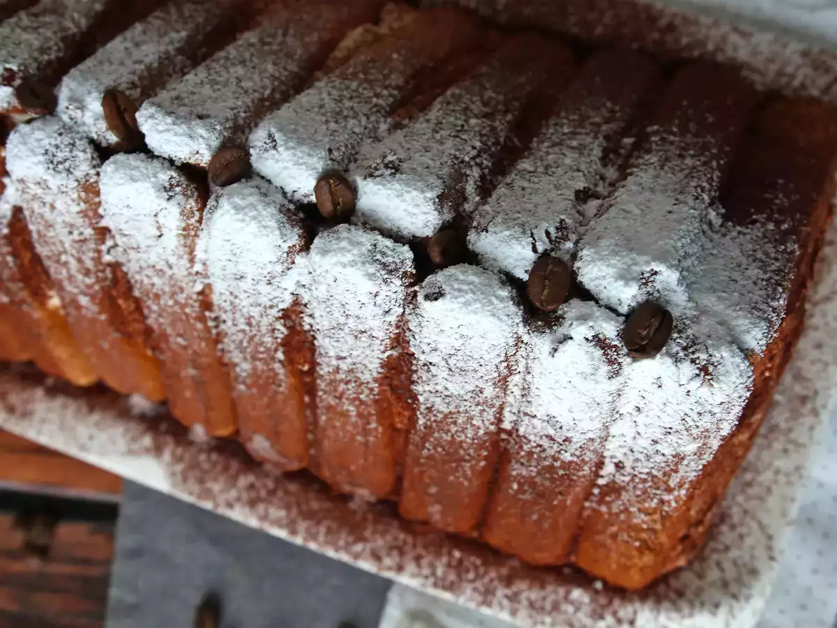 Tronchetto chalet al caffè: il dolce di Natale senza stampo che conquista tutti - foto 8