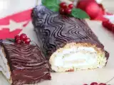 Tronchetto di Natale Classico con pan di Spagna e crema chantilly, foto 2