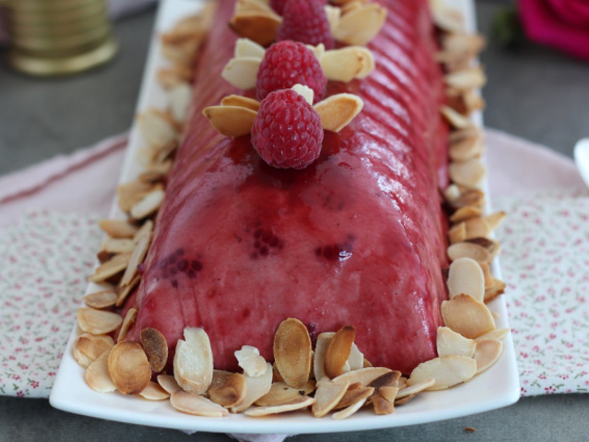 Tronchetto tiramisù ai lamponi per Natale - foto 4