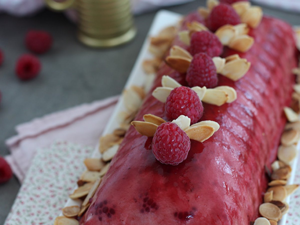 Tronchetto tiramisù ai lamponi per Natale - foto 6