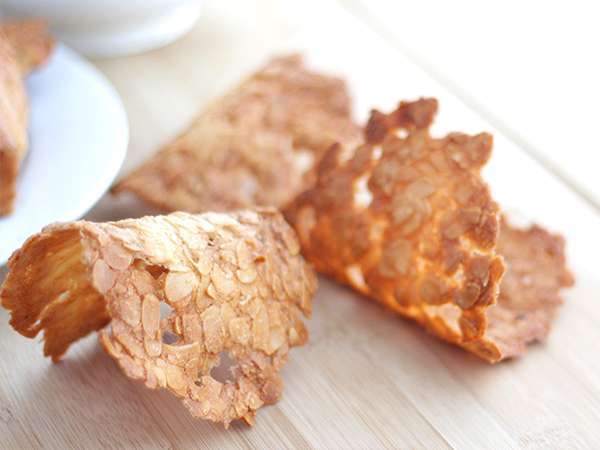 Tuiles alle mandorle Tuiles alle mandorle