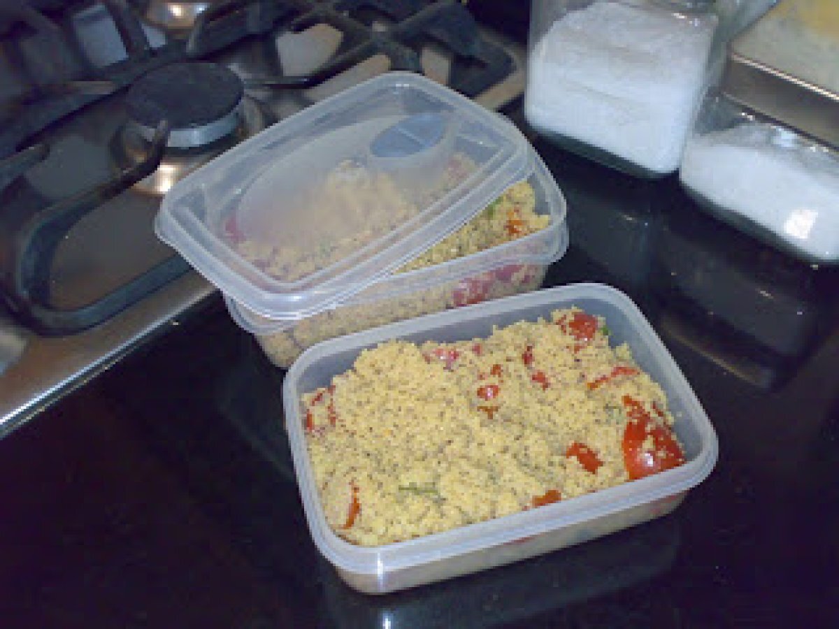 UNA GITA AL MARE COUS COUS POMODORINI E MENTA