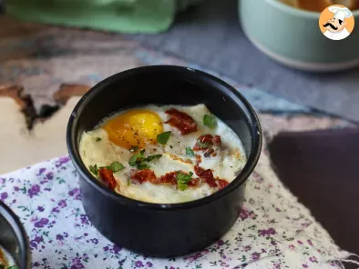 Uova in cocotte con friggitrice ad aria: una sfiziosa ricetta vegetariana facile da preparare - foto 6