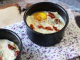 Uova in cocotte con friggitrice ad aria: una sfiziosa ricetta vegetariana facile da preparare, foto 1