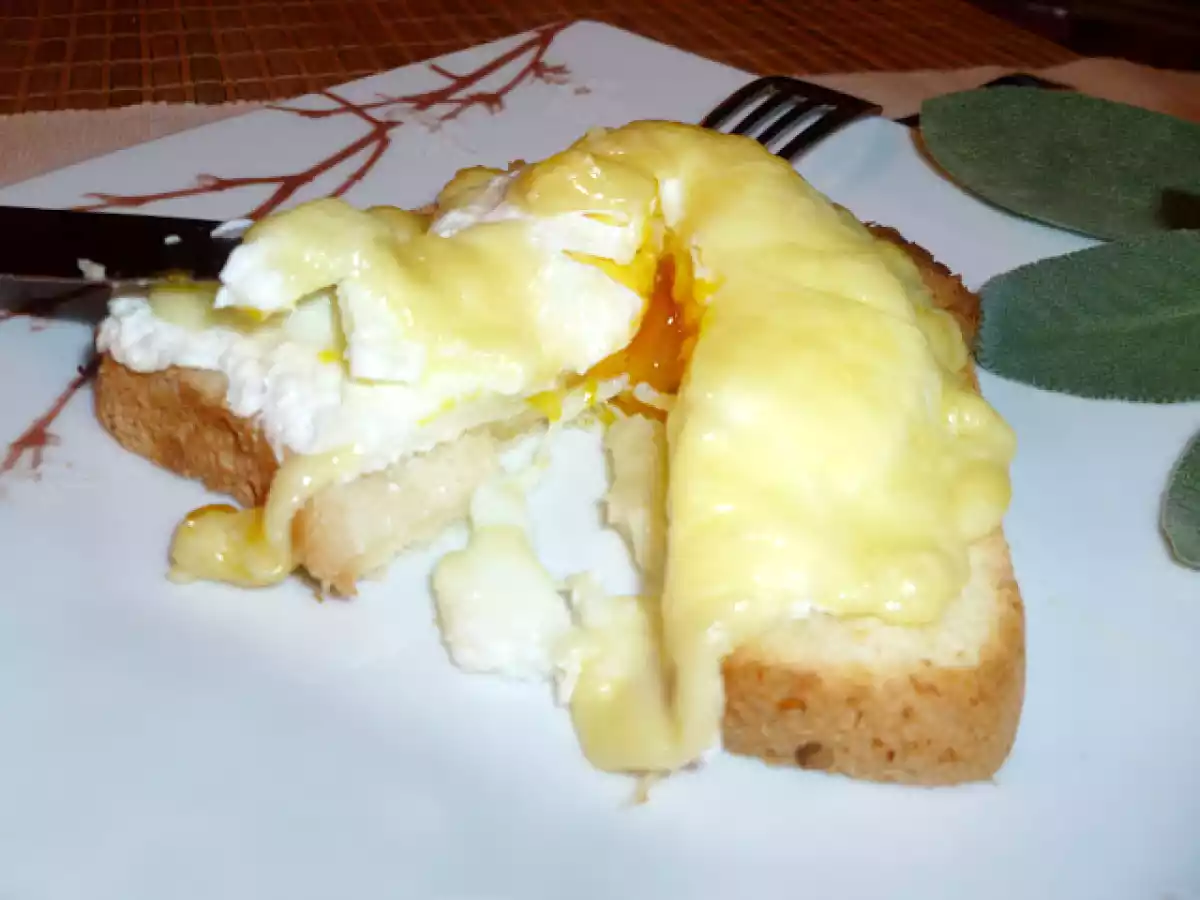 UOVO AFFOGATO (o in camicia) AL FORMAGGIO - foto 2