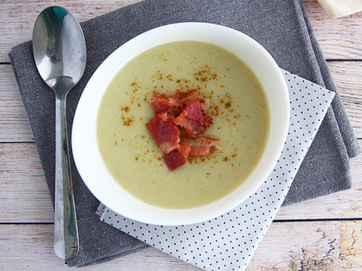 Vellutata di topinambur e patate con pancetta croccante - foto 2