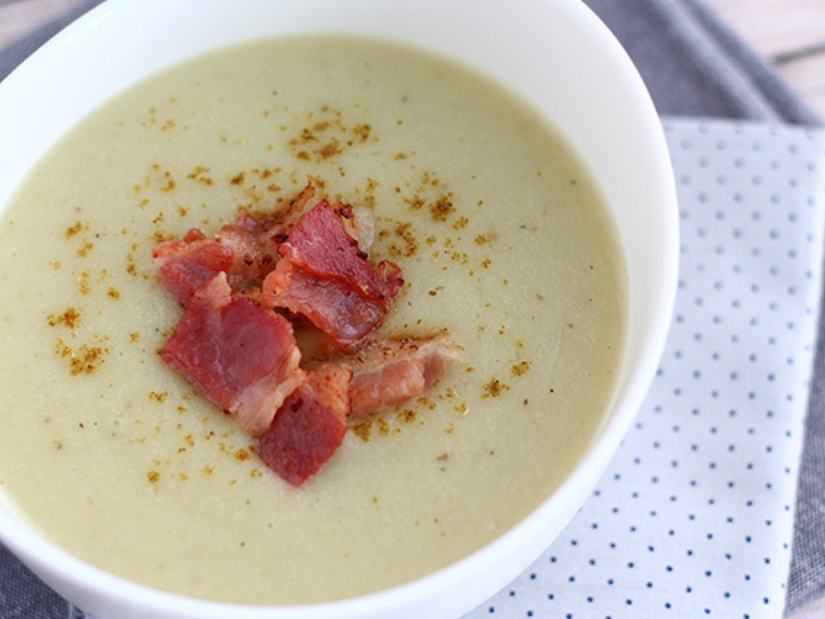 Vellutata di topinambur e patate con pancetta croccante - foto 3