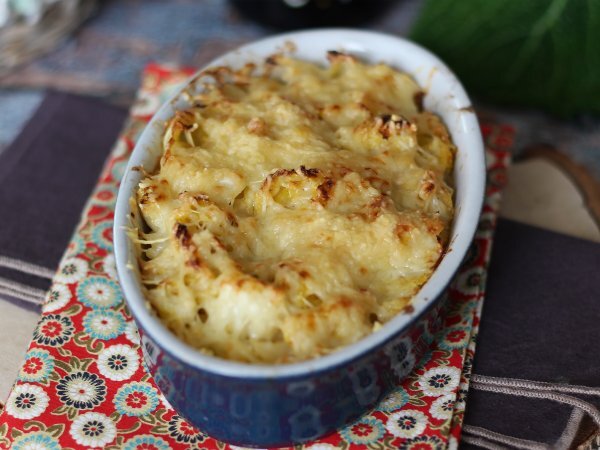 Verza gratinata al forno, la ricetta vegetariana gustosa e facile da preparare