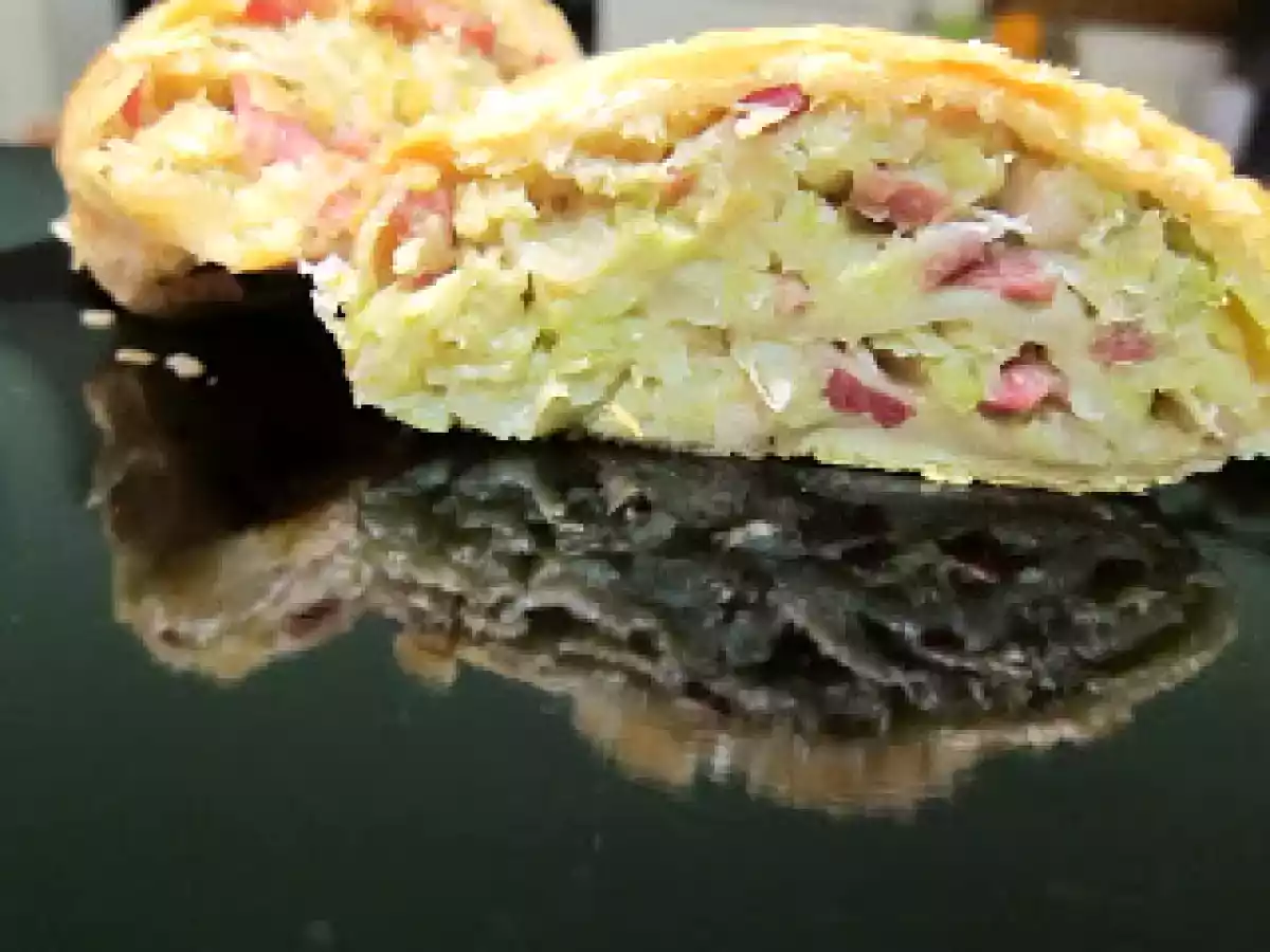 Verza, spek, pecorino, in pasta sfoglia e Giveaway