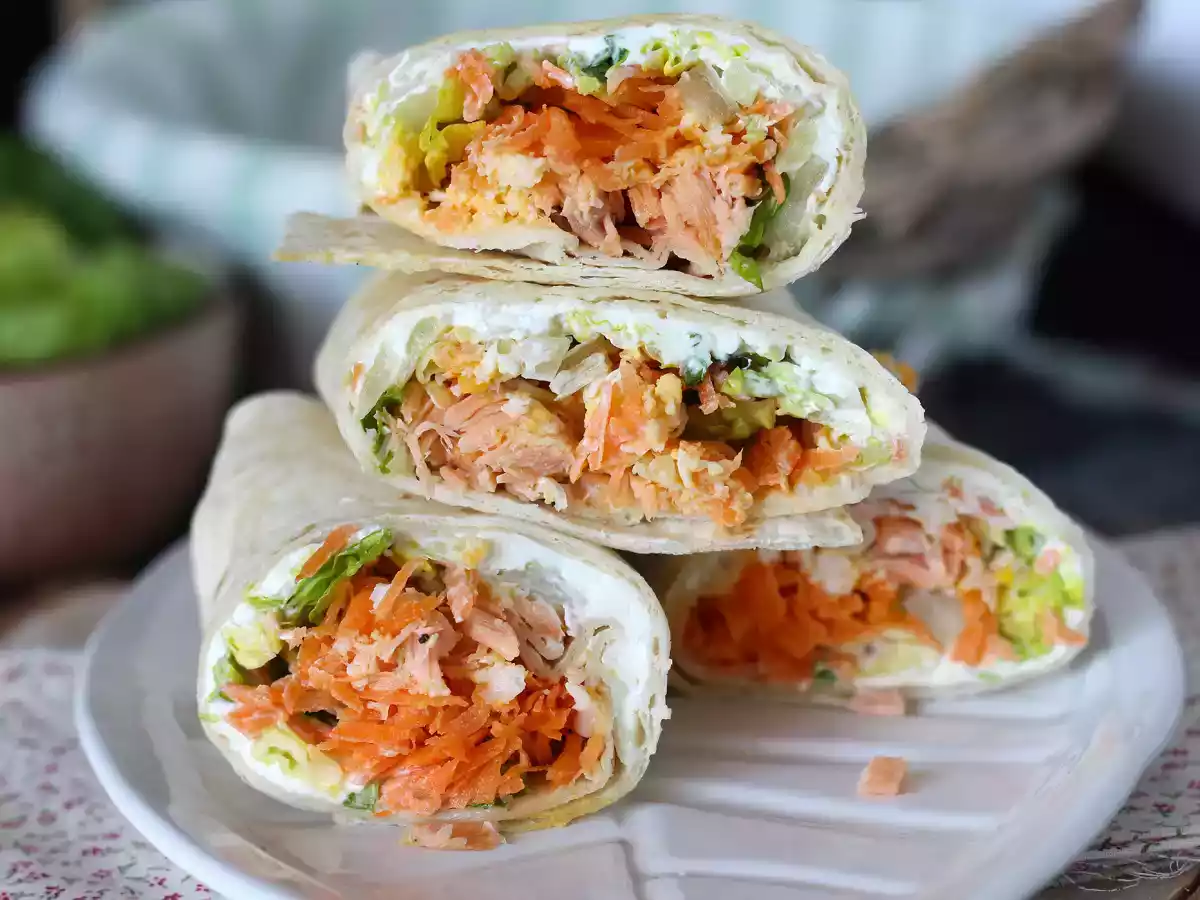 Wrap al salmone, il piatto gustoso per una cena veloce - foto 3