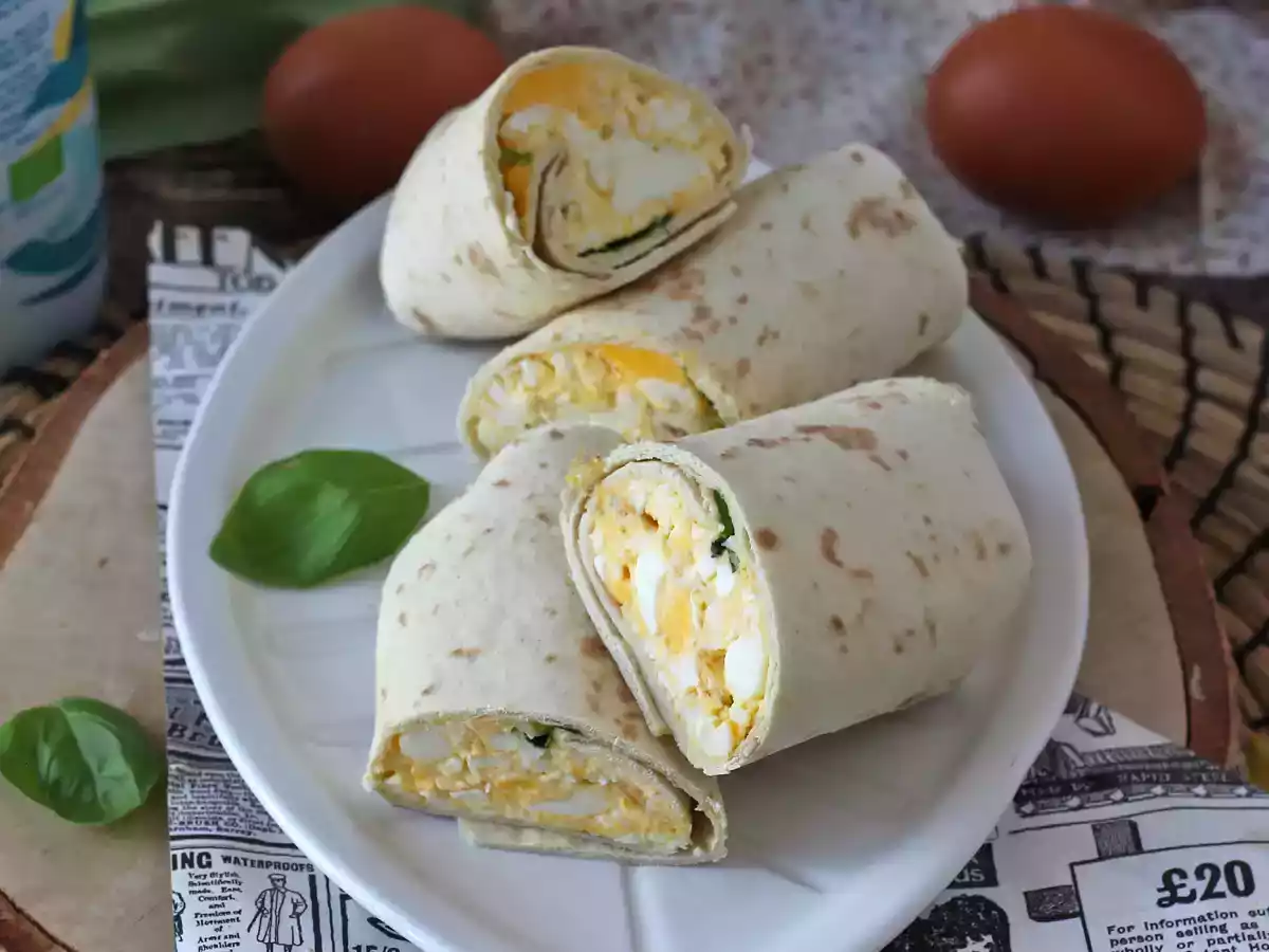 Wrap super proteico con uova e feta - foto 3