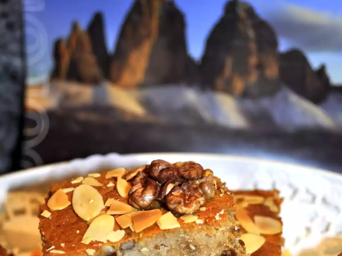 Zelten, dolce trentino con frutta secca