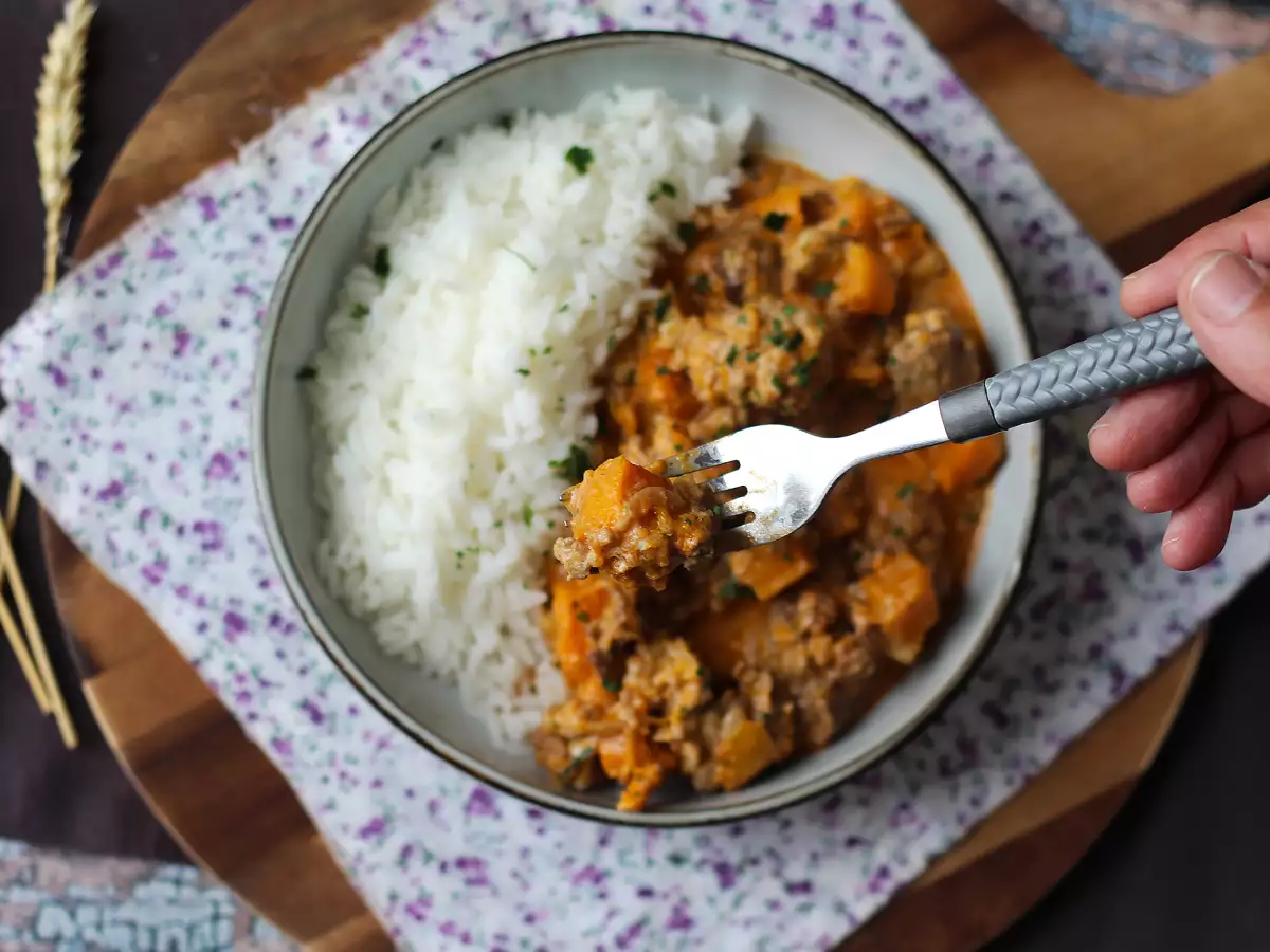 Zucca e carne macinata in pentola: una ricetta cremosa e speziata - foto 3